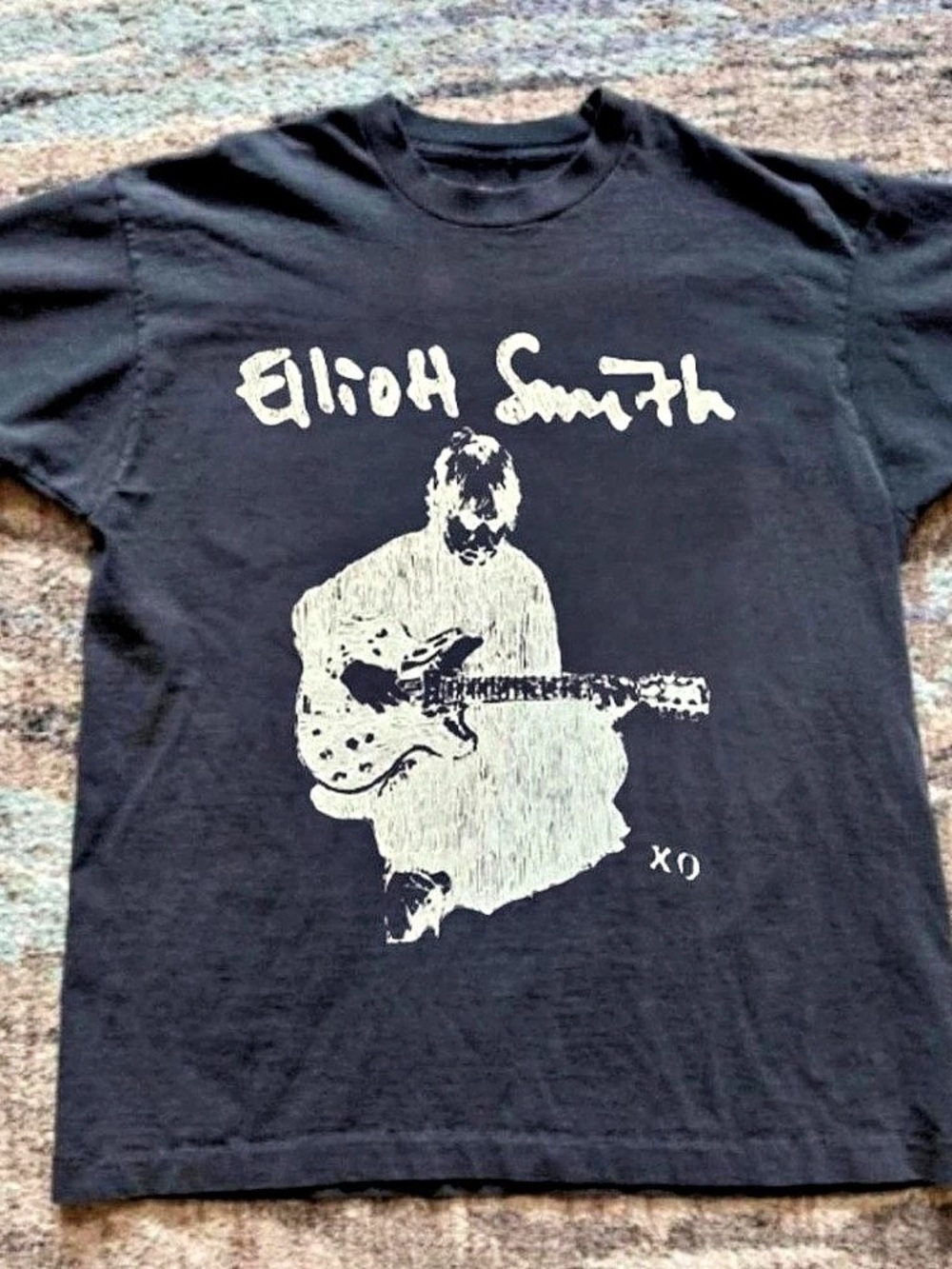 Graphic Short Sleeve Tee in Black